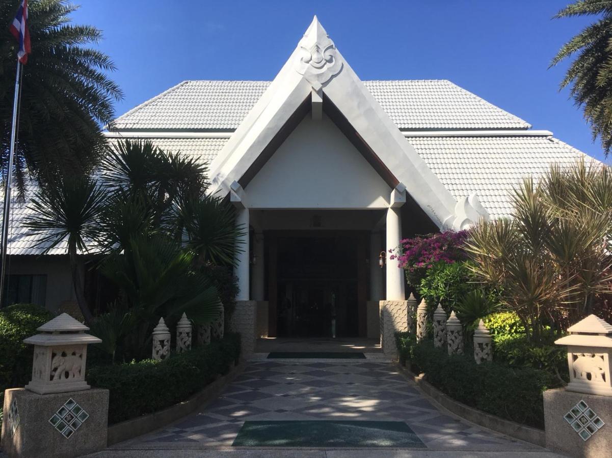 Island 3* קו פי פי