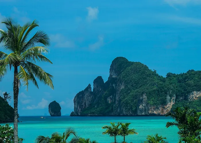 Phi Phi Island Cabana Hotel